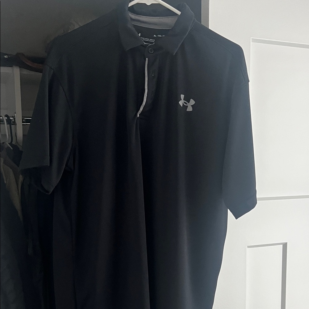 Under Armour Men's Polo Shirt in Black